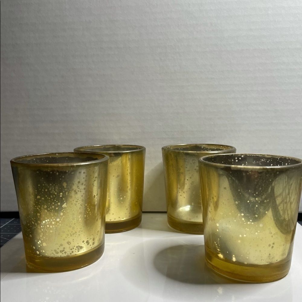 GOLDTONE VOTIVE CANDLES SET OF 4
